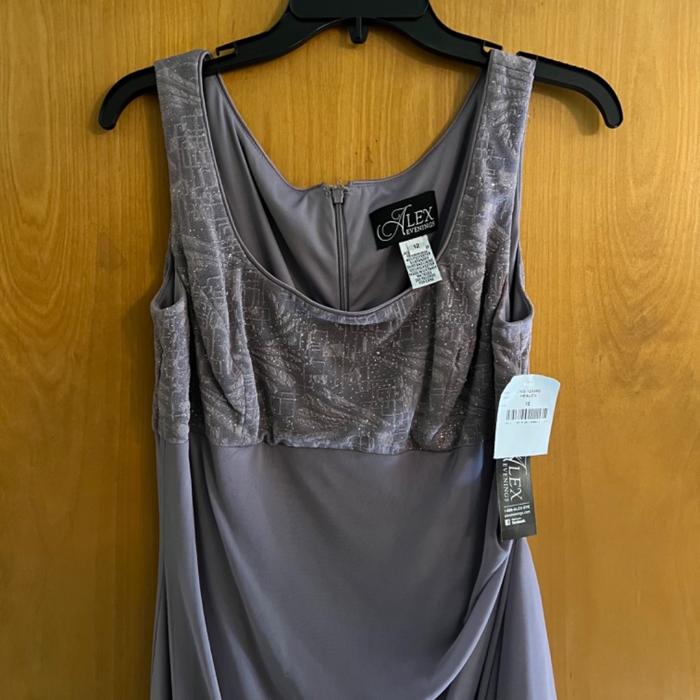 ALEX EVENINGS 2-Piece Mother Of The Bride Gown Dress - Picture 6 of 12